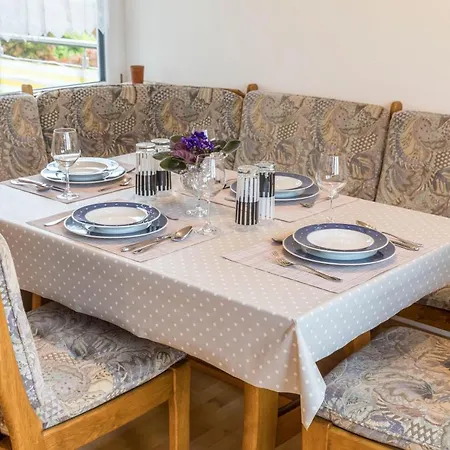Ferienwohnung Jansen Апартаменты *